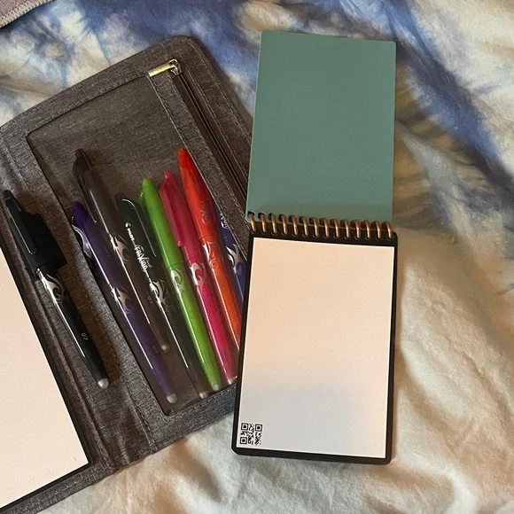 Rocketbook Reusable Notebook Set - Black and Gray - Picture 4 of 5